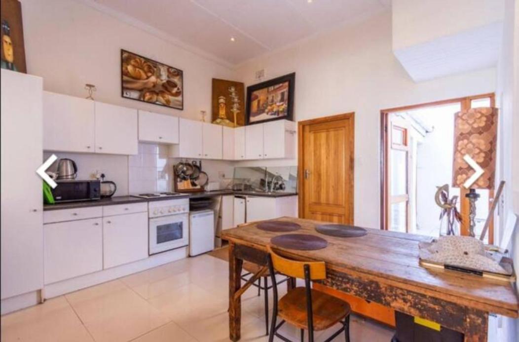 Bo Kaap: 5 Bedroom Cape Town