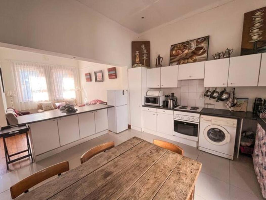 Bo Kaap: 5 Bedroom * Cape Town